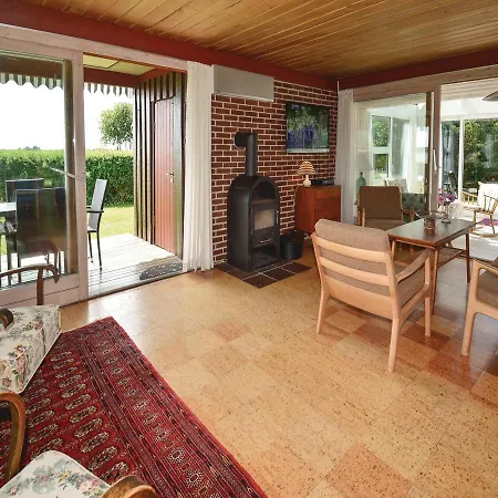 Three-bedroom Holiday In Karrebaksminde Сasa de vacaciones