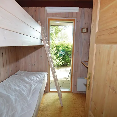 Three-bedroom Holiday In Karrebaksminde Karrebæksminde